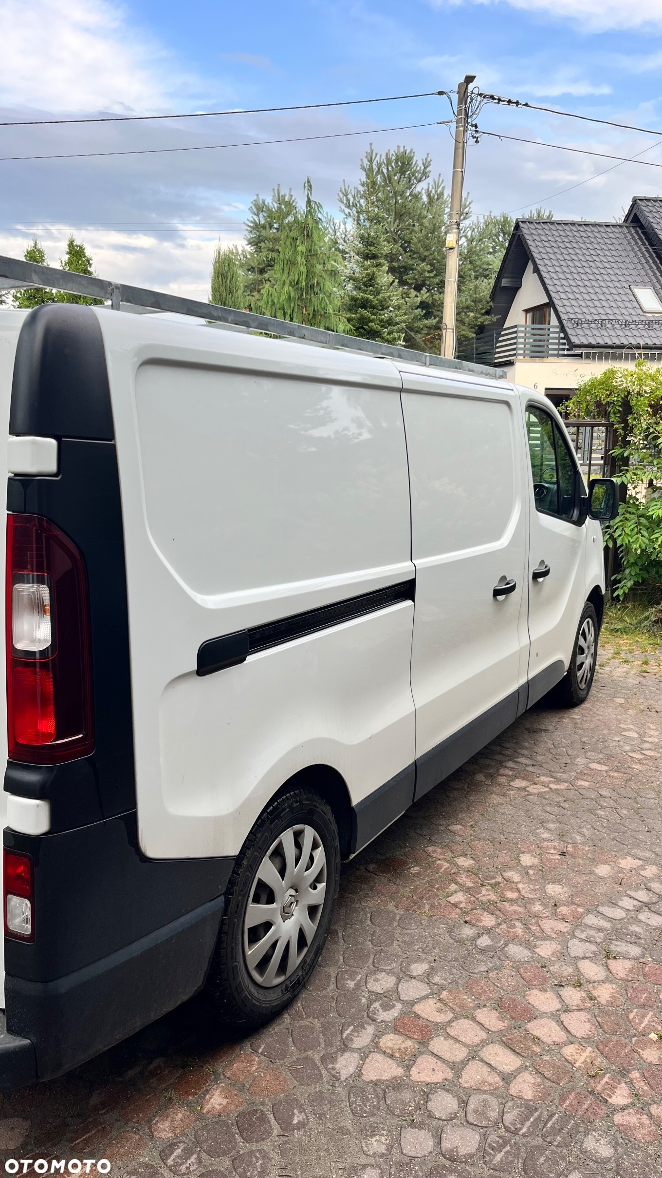 Renault Trafic - 2