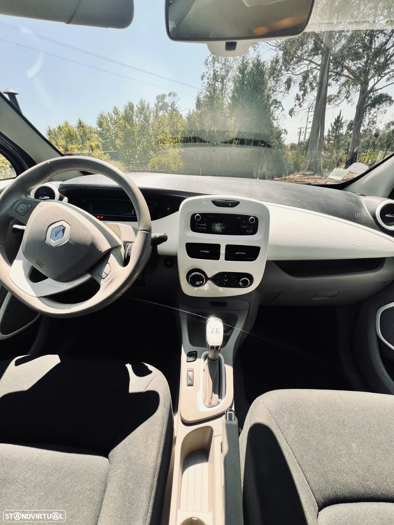 Renault Zoe (c/ Bateria) Life 40 - 12