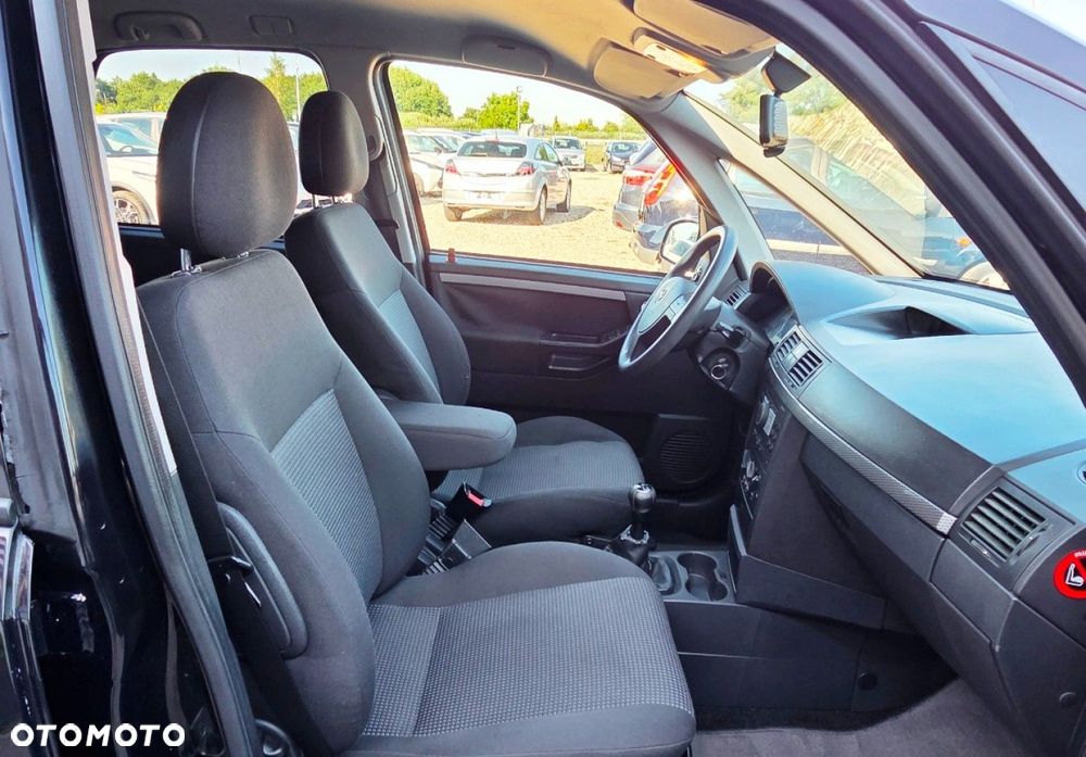 Opel Meriva - 17