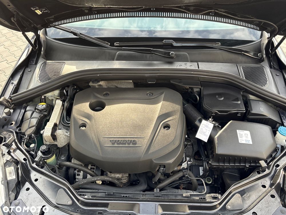 Volvo XC 60 D3 Geartronic Momentum - 38
