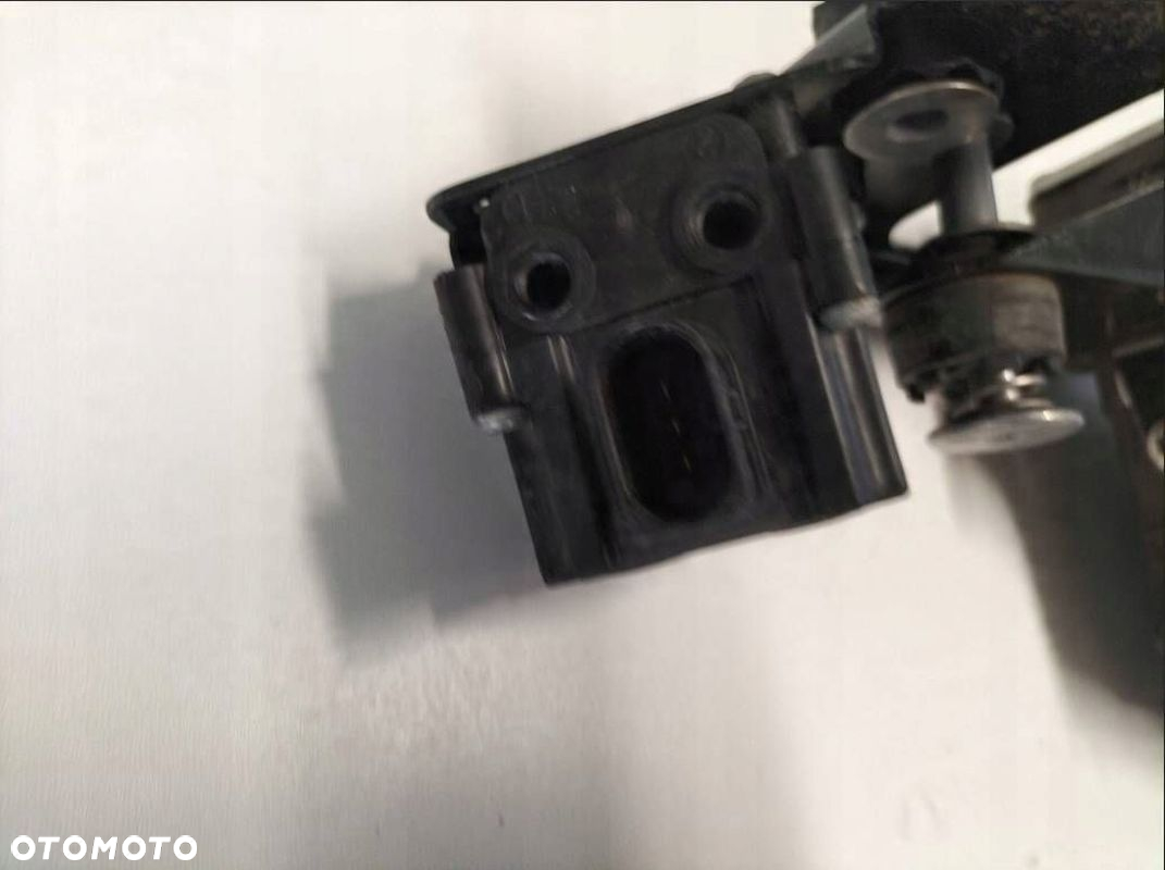 KOMPRESOR POMPA ZAWIESZENIA BMW 5 E61 LCI LIFT 6789937 - 2