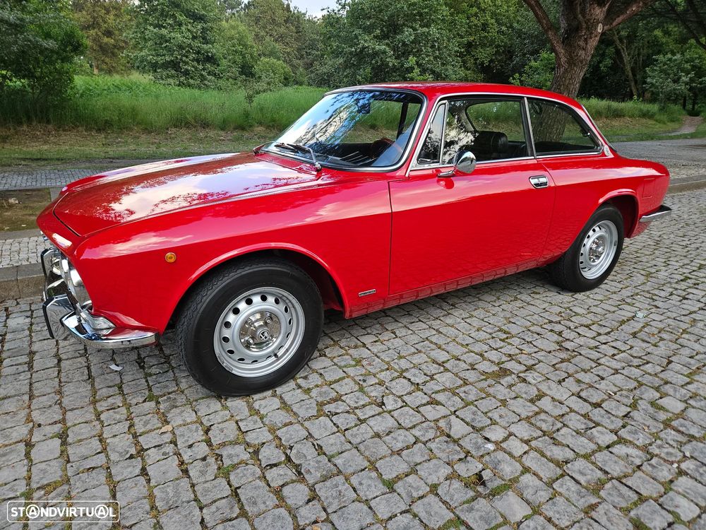 Alfa Romeo GTV