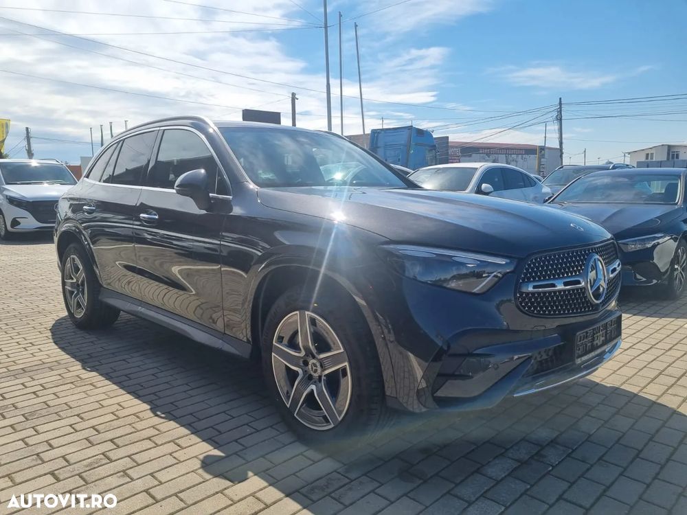 Mercedes-Benz GLC 300 e 4MATIC - 10