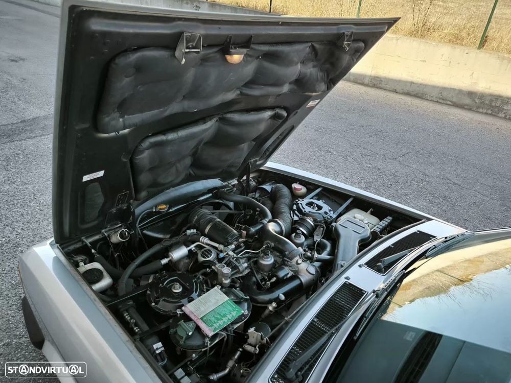 Rolls Royce Silver Spur - 60