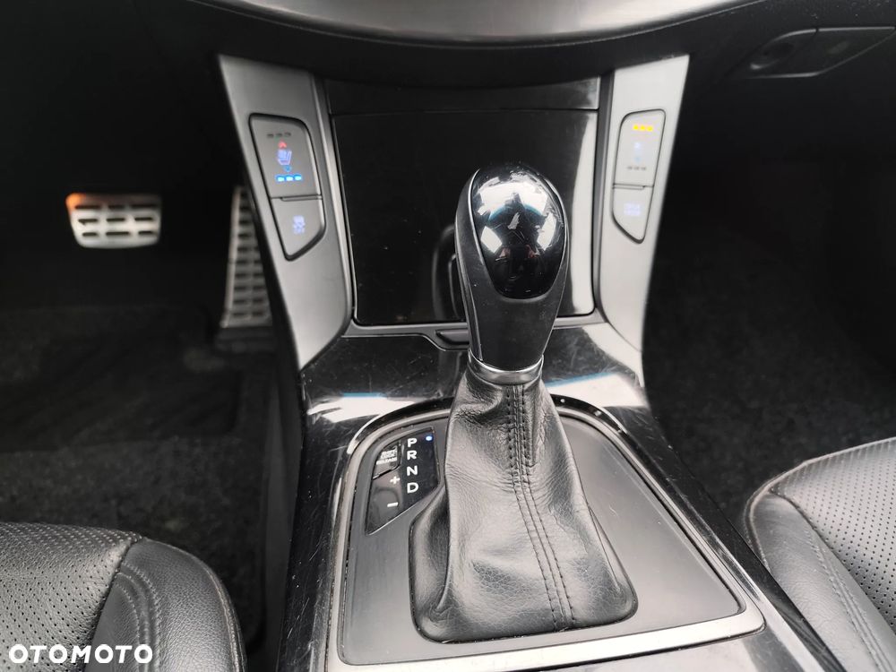 Hyundai i40 Kombi blue 1.7 CRDi DCT Premium - 30