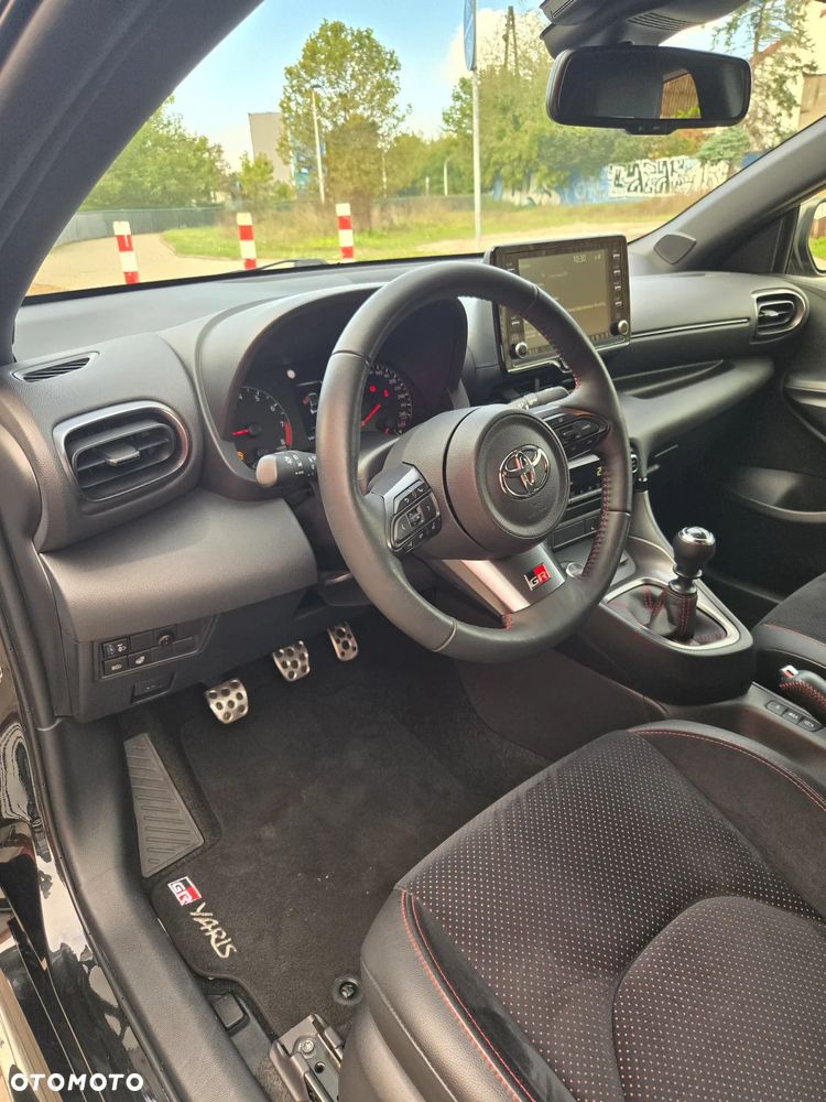 Toyota Yaris GR 1.6 Dynamic - 23