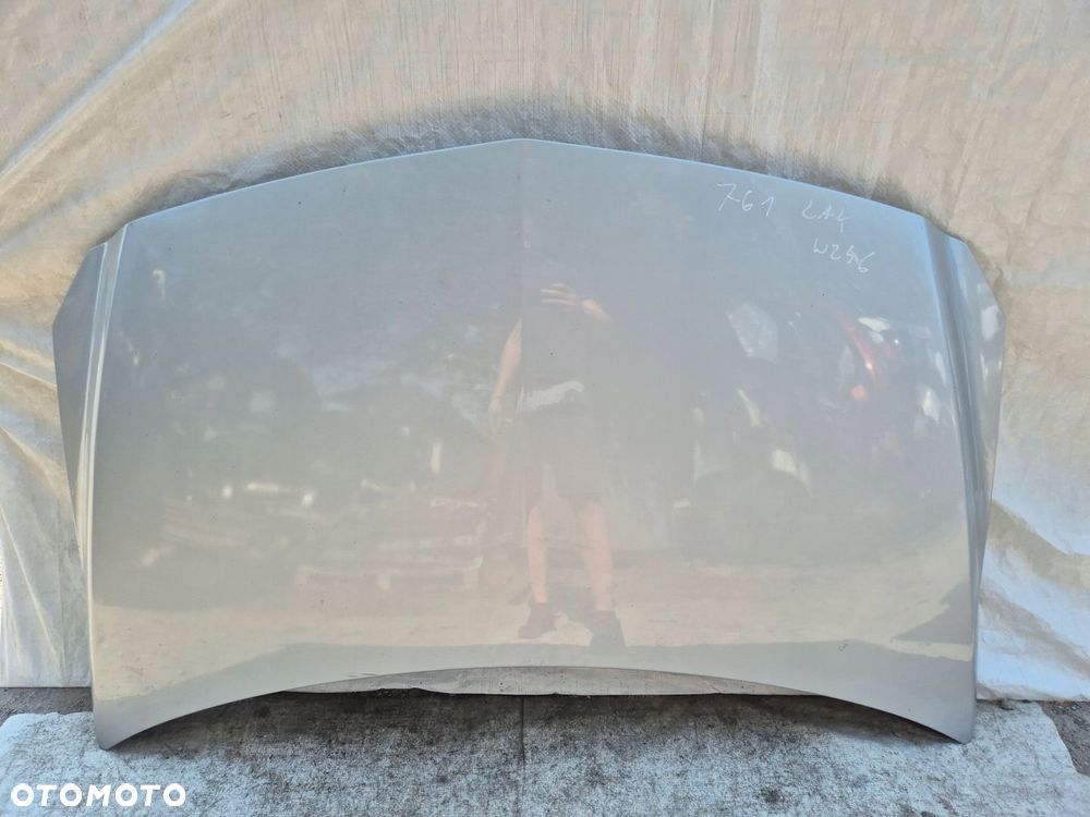 MASKA POKRYWA SILNIKA MERCEDES-BENZ B-KLASA W246 KOD 761 - 1