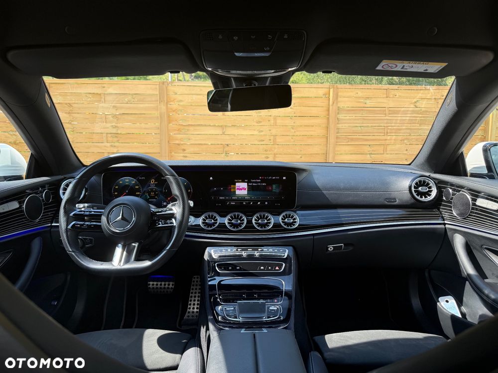 Mercedes-Benz Klasa E 220 d 4-Matic AMG - 27