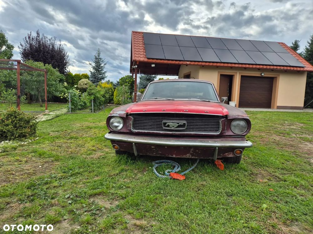 Ford Mustang - 5