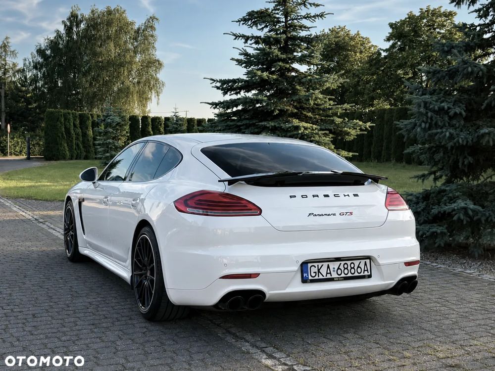 Porsche Panamera GTS - 8