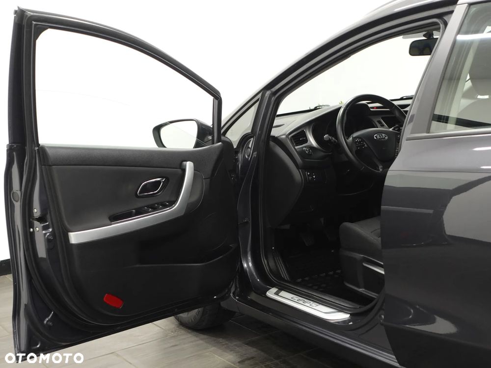 Kia Ceed 1.4 CVVT Vision - 18