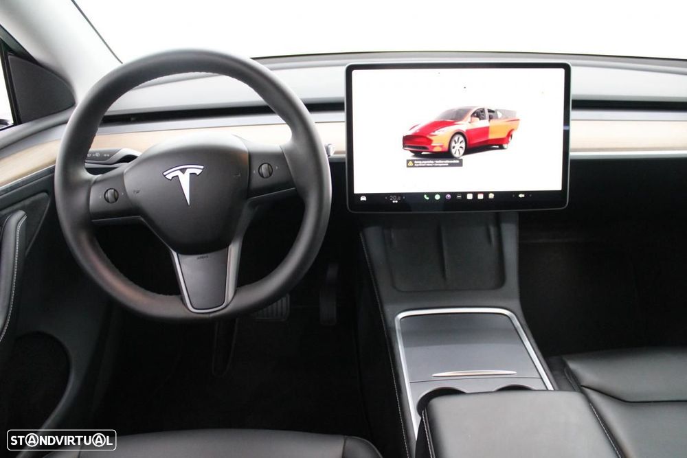 Tesla Model Y Standard - 17