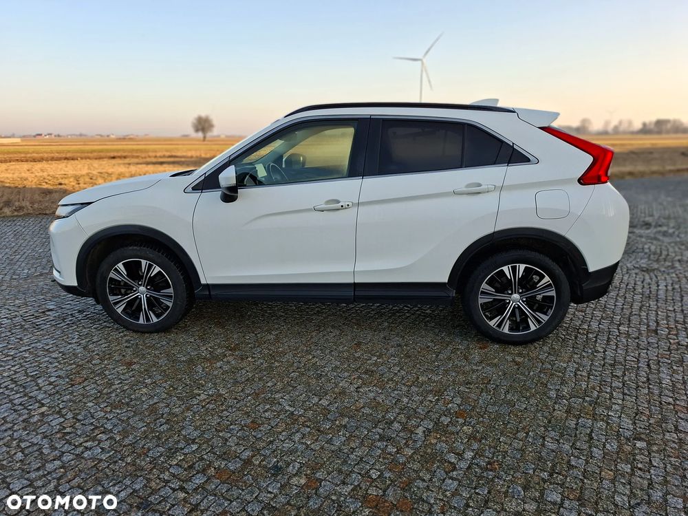 Mitsubishi Eclipse Cross 1.5 T Intense - 4