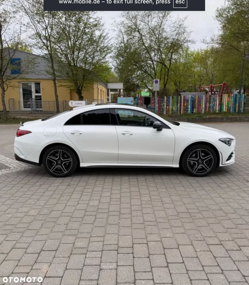 Mercedes-Benz CLA 250 7G-DCT AMG Line - 3