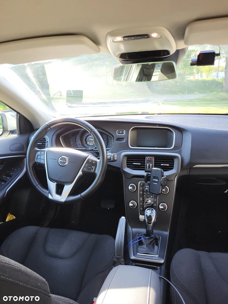 Volvo V40 D2 Drive-E Kinetic - 27