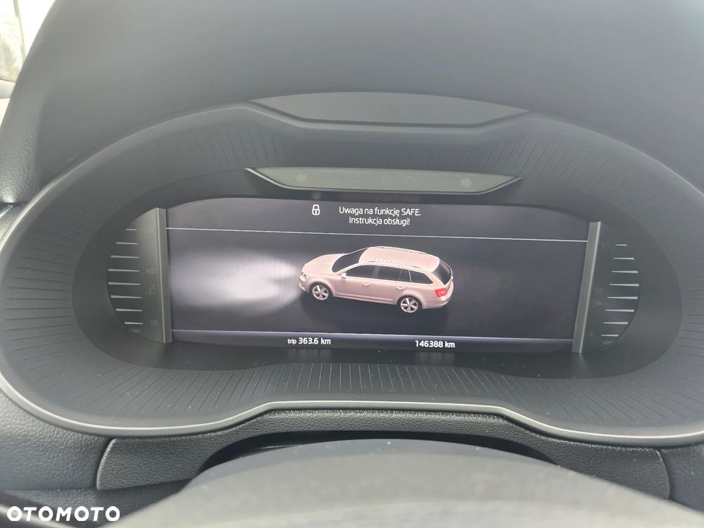 Skoda Octavia 2.0 TSI GPF RS 245 DSG - 35