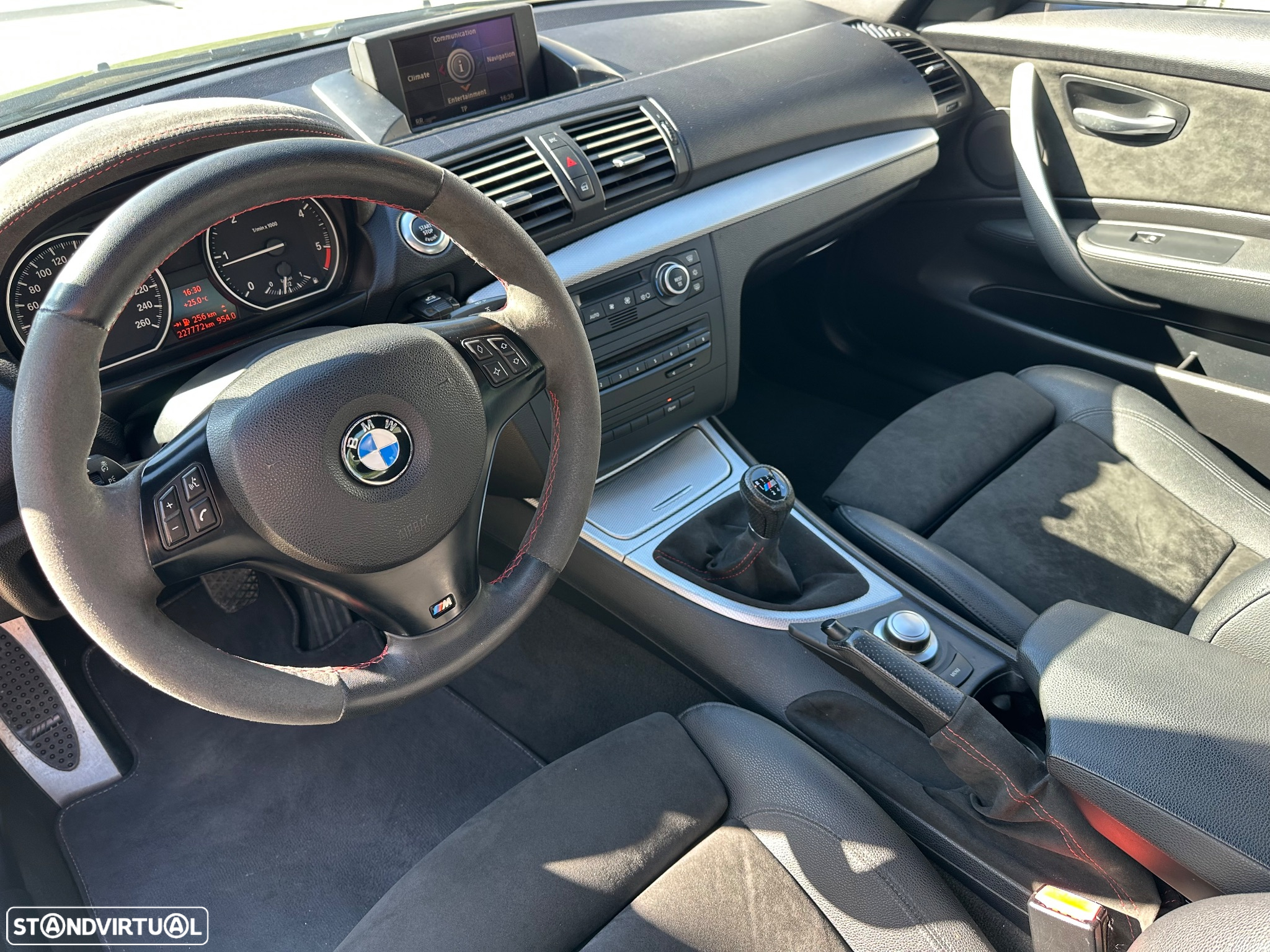 BMW 123 d Coupe - 5