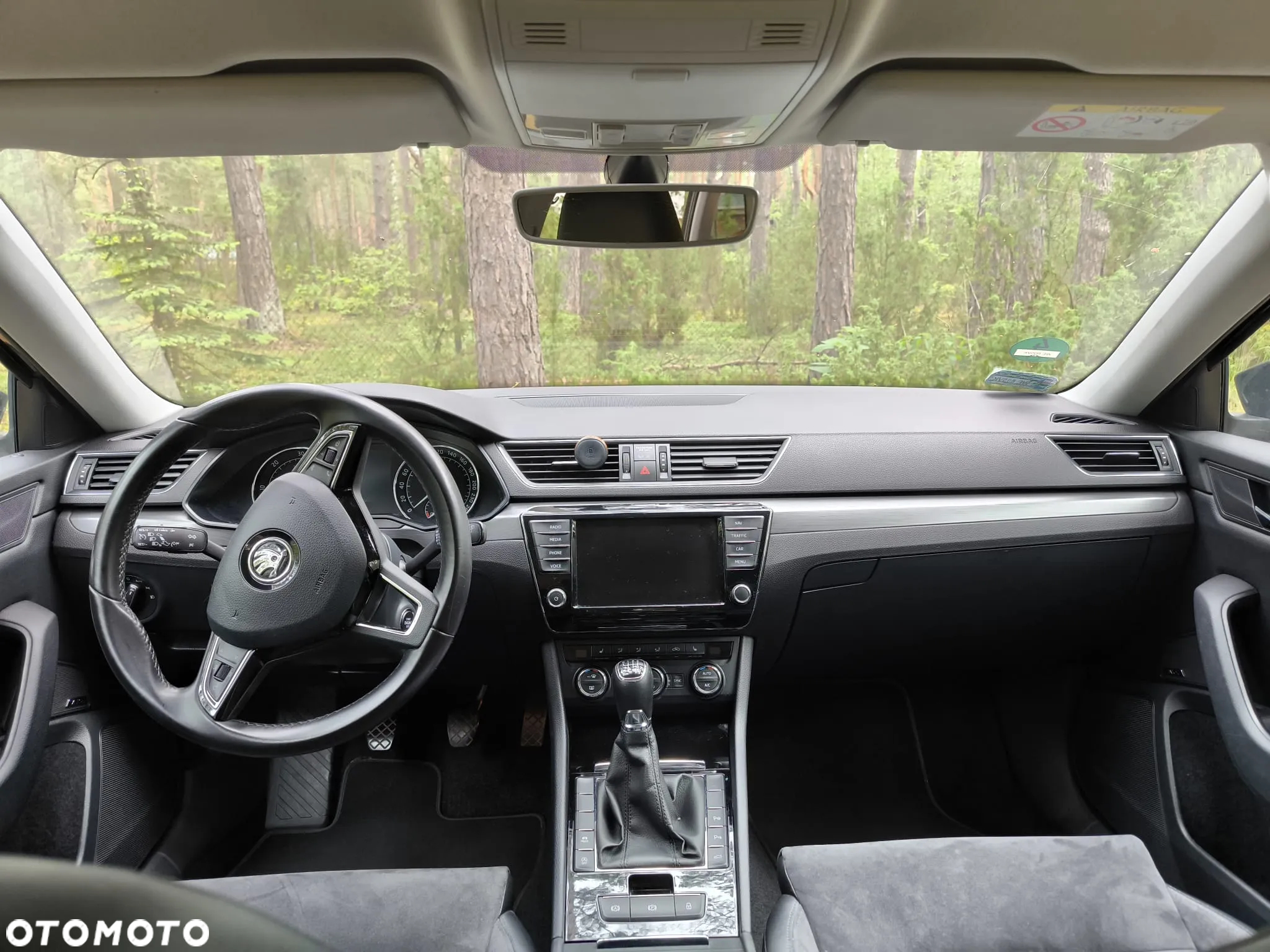 Skoda Superb Combi 2.0 TDI Style - 13