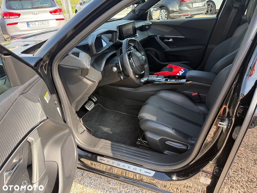 Peugeot 2008 PureTech 130 GT S&S EAT8 - 14