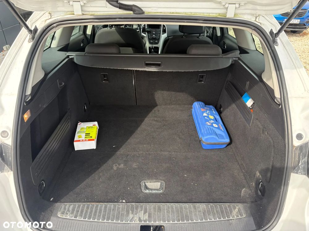Hyundai ix20 1.4 Comfort - 20