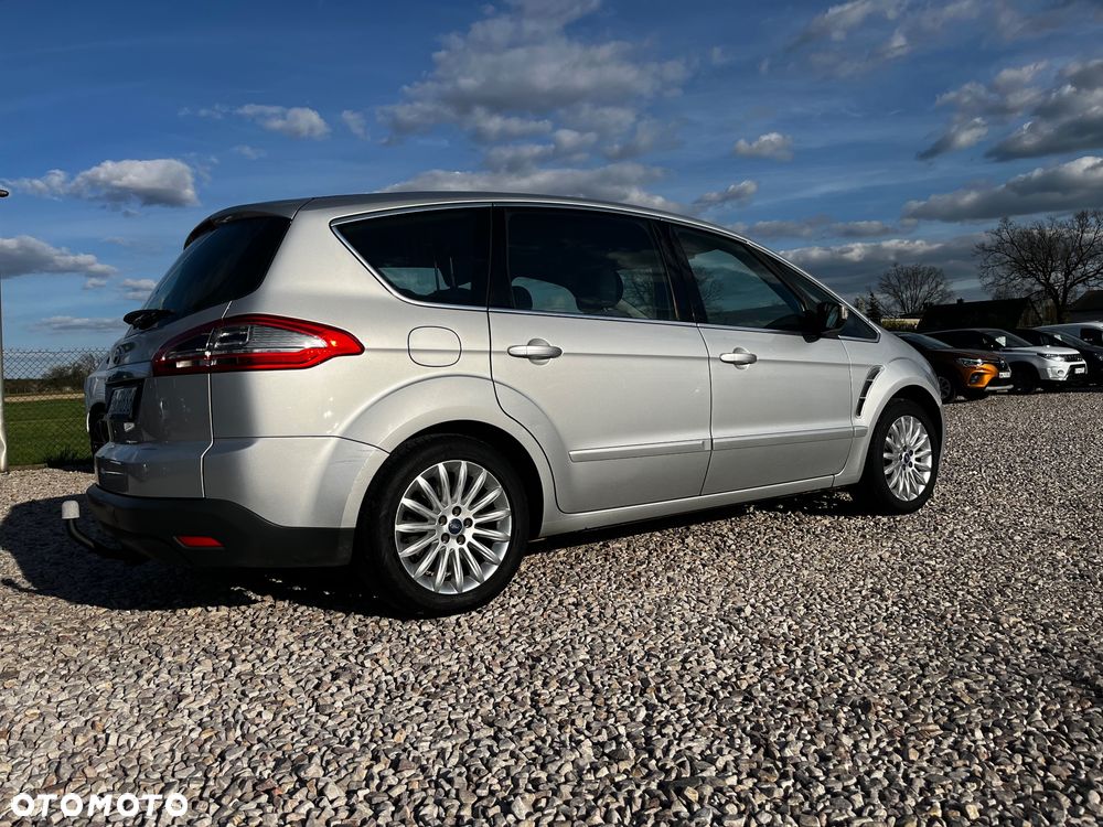 Ford S-Max 2.0 Titanium - 11