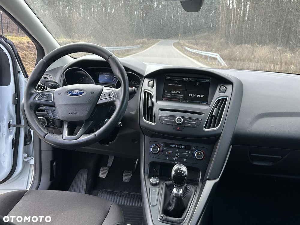 Ford Focus 1.5 TDCi Titanium ECOnetic ASS - 12