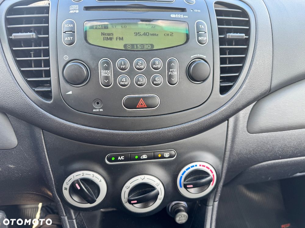 Hyundai i10 1.1 Edition Plus - 37