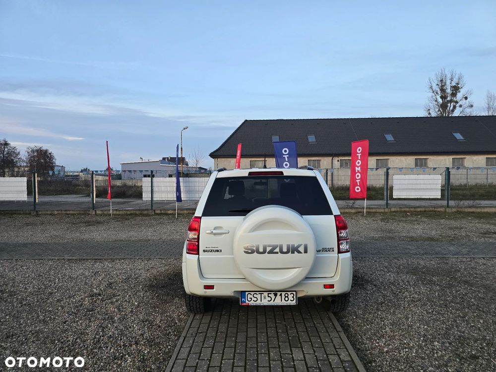 Suzuki Grand Vitara 2.4 Premium - 7