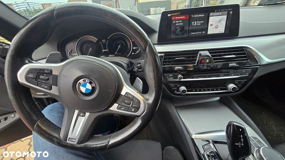 BMW Seria 5 530e iPerformance M Sport sport - 8