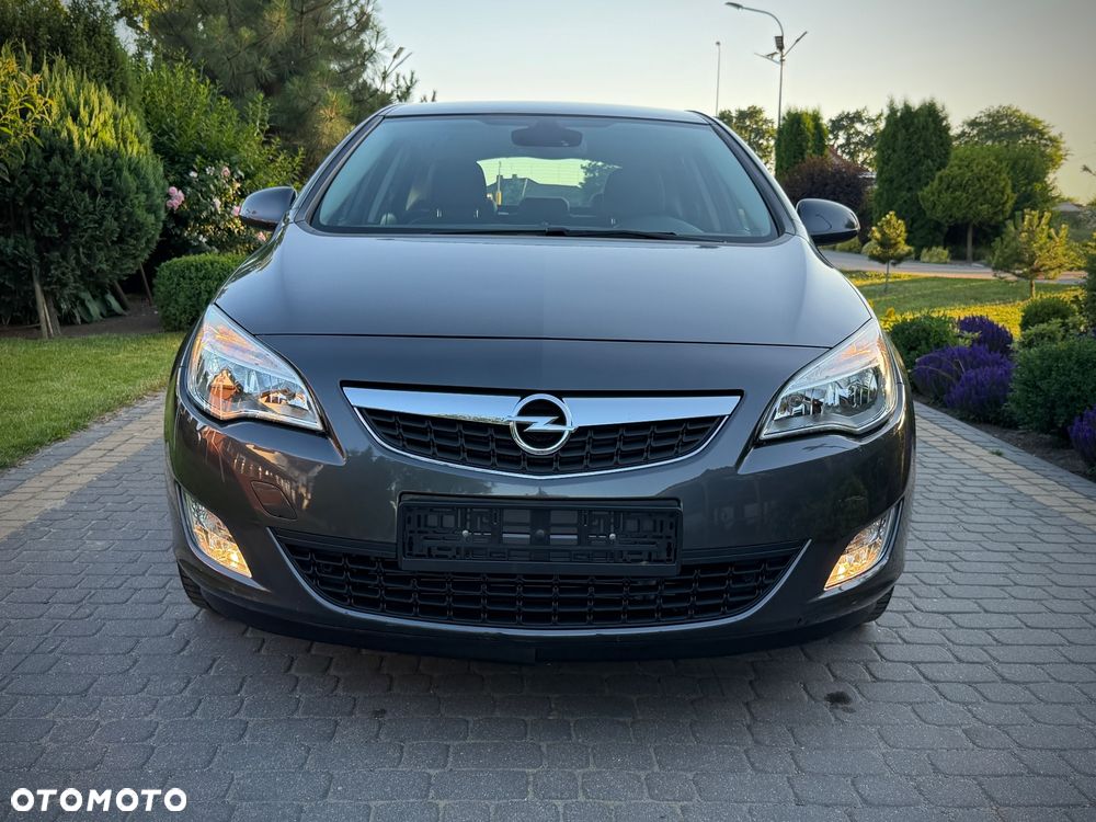 Opel Astra 1.4 T Cosmo - 7