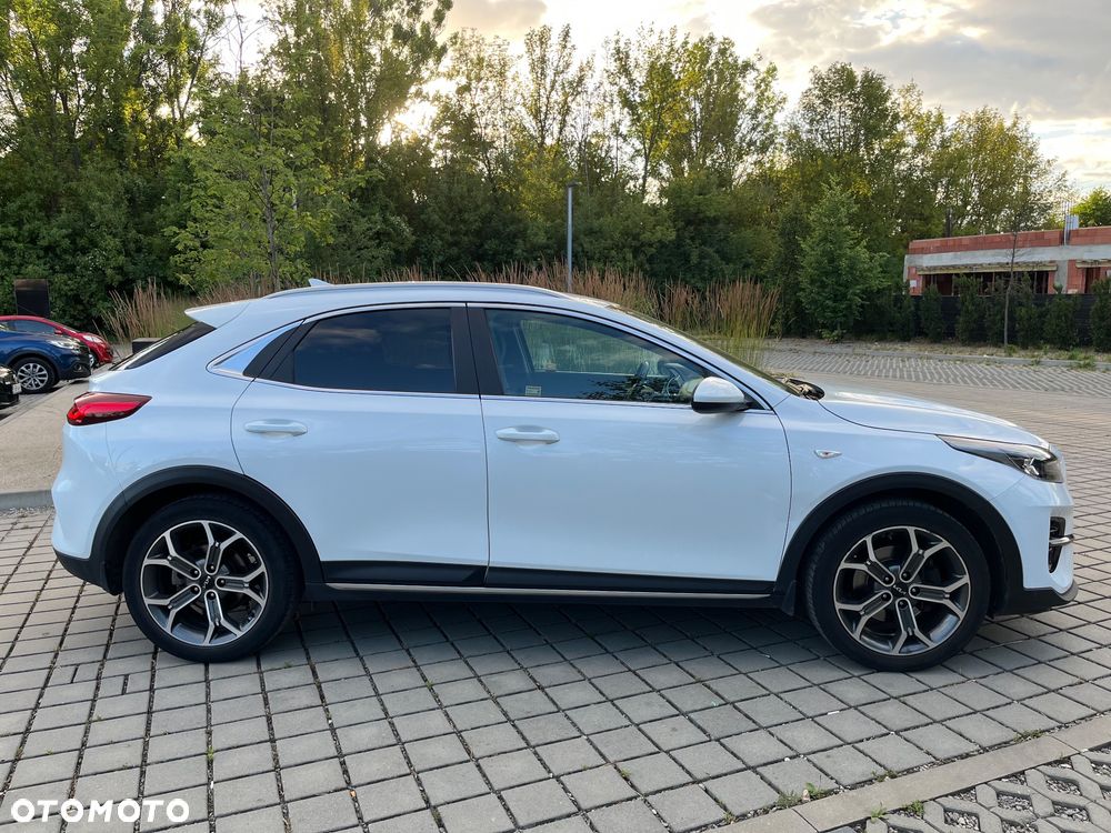Kia XCeed 1.5 T-GDI M - 6
