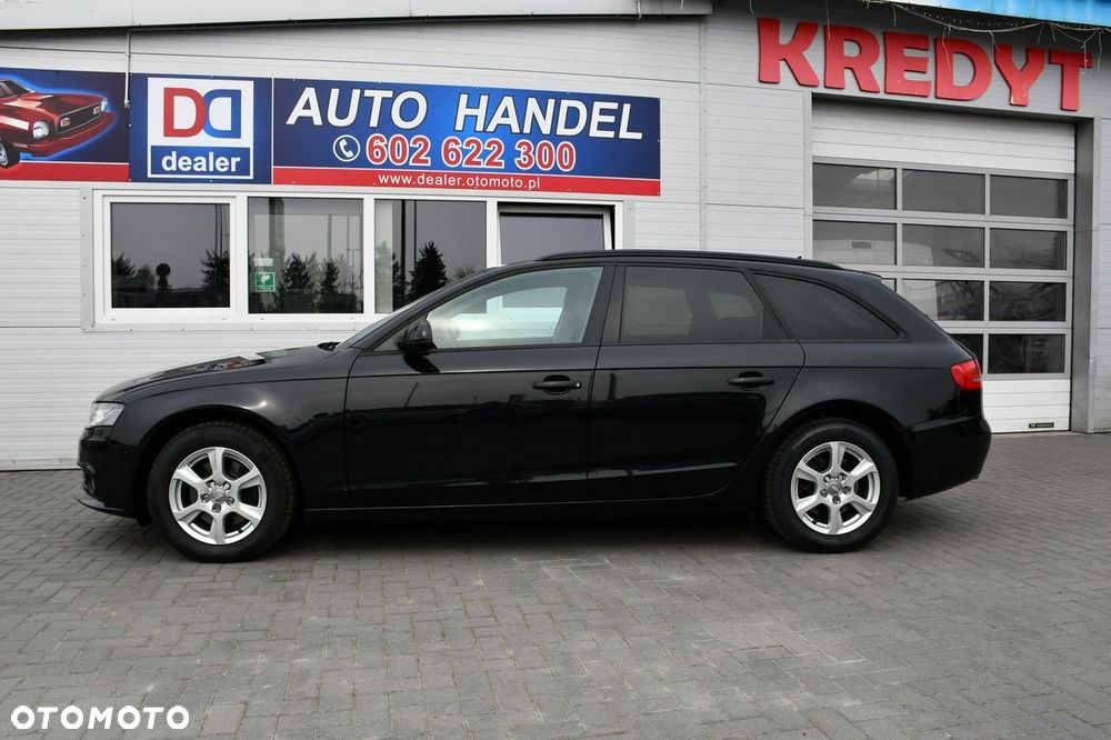 Audi A4 Avant 2.0 TDI - 10