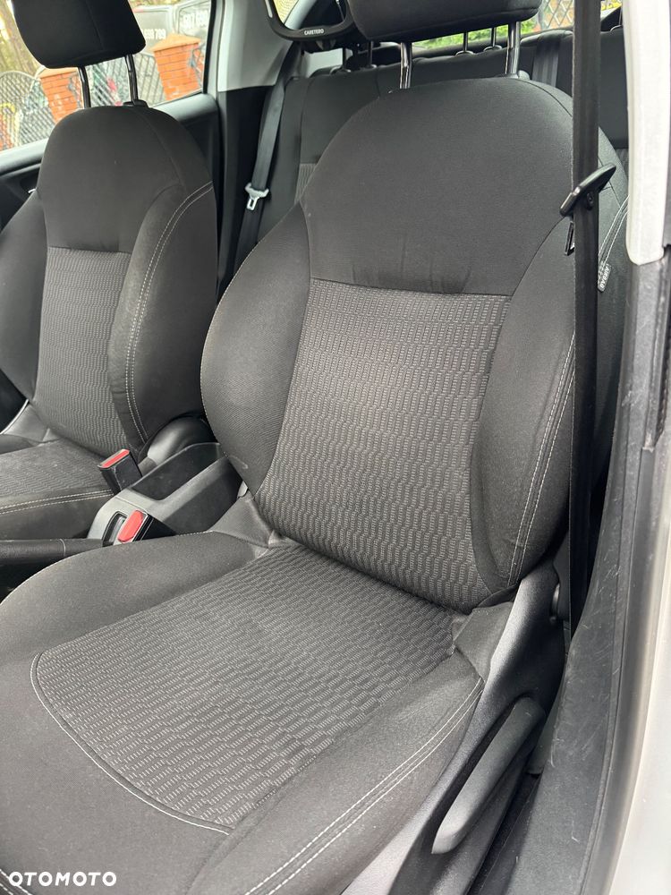 Peugeot 208 1.2 PureTech Access - 31