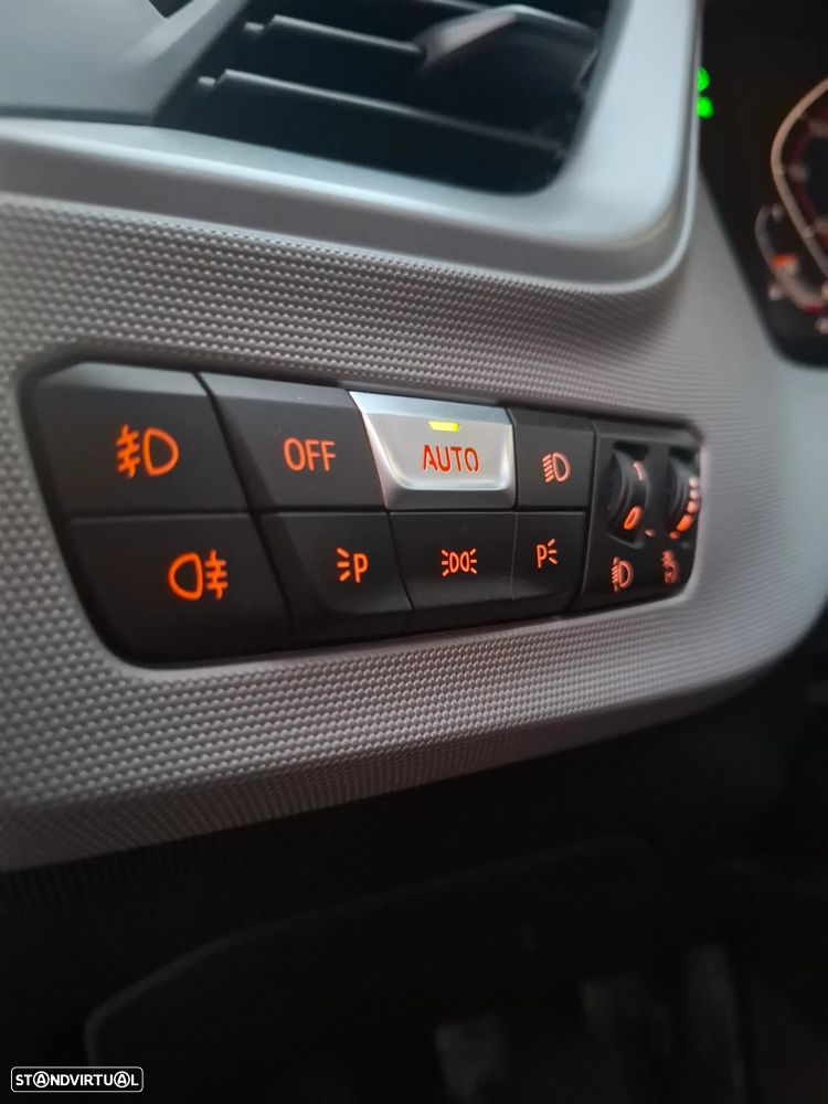 BMW 116 i Line Sport - 18