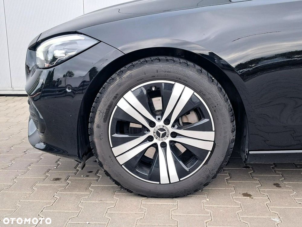 Mercedes-Benz Klasa C 180 mHEV Avantgarde - 8