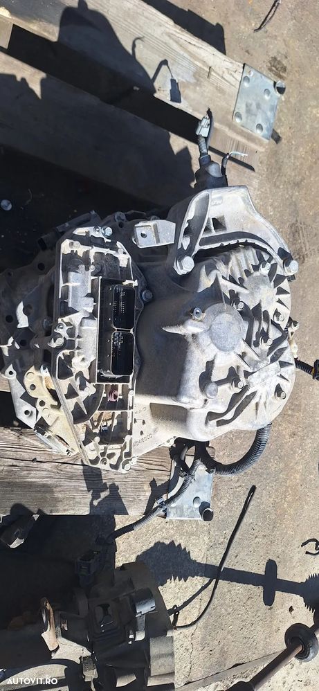 CUTIE DE VITEZE RENAULT KADJAR 1.5 DCI - 2