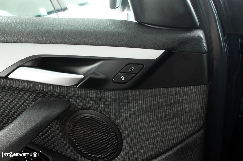 BMW X1 16 d sDrive Auto - 26