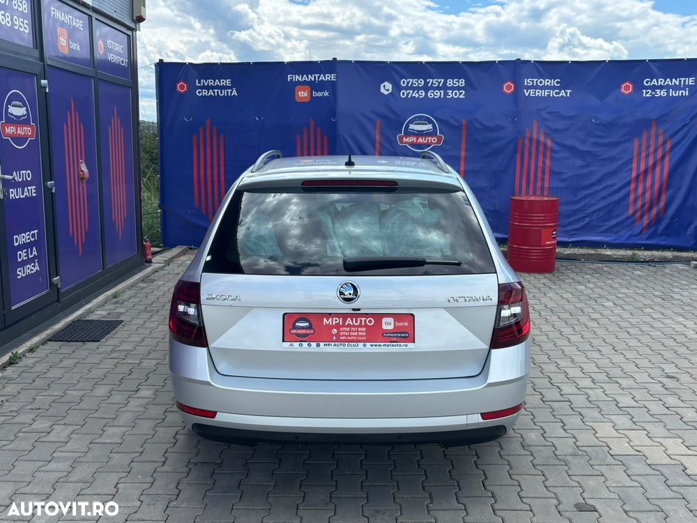 Skoda Octavia 1.6 TDI DSG Ambition - 10