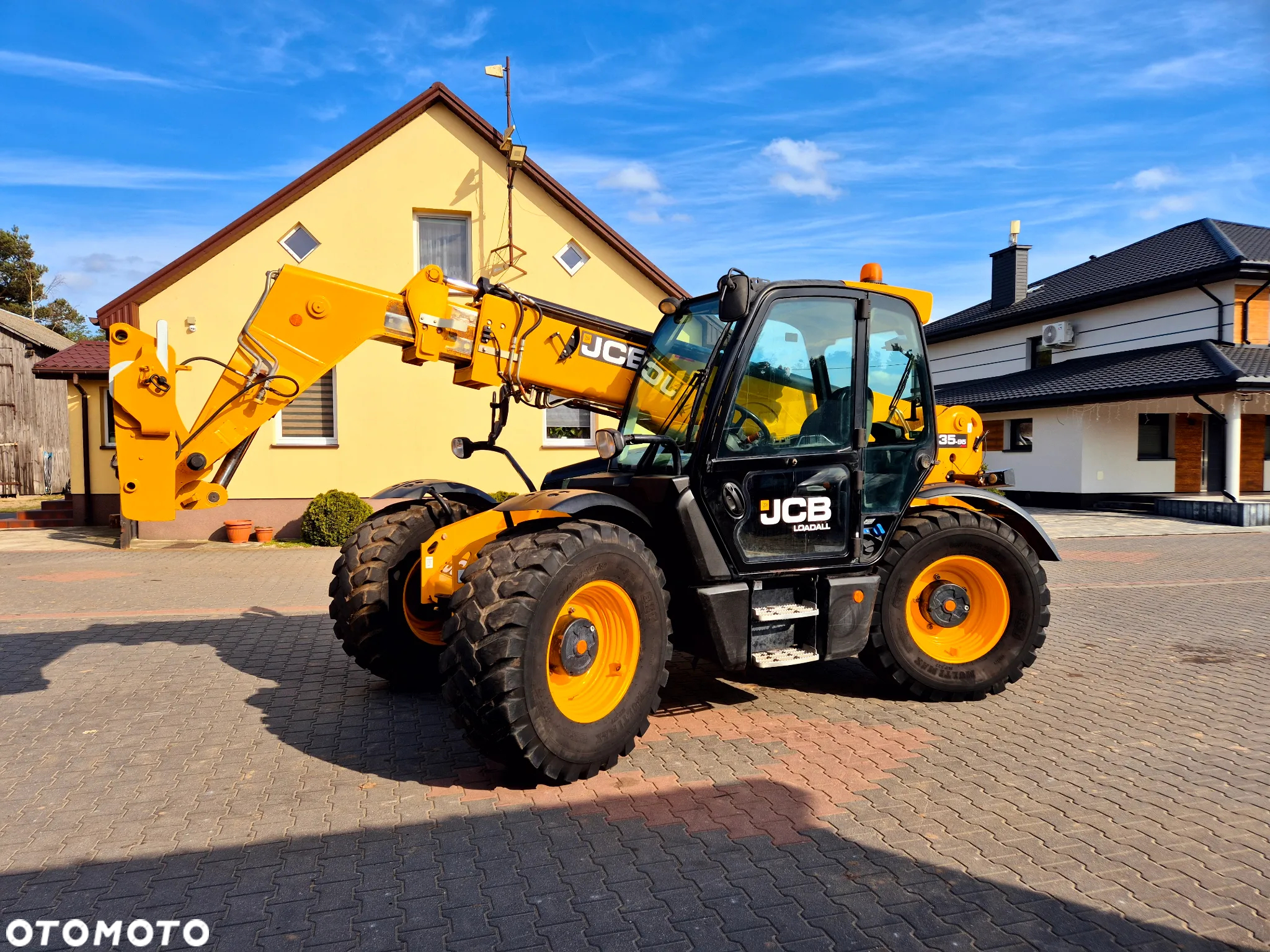 JCB 535 95 Agri 541 70 535 125 Agri Super 536 70 530 70 MANITOU CLAAS - 13