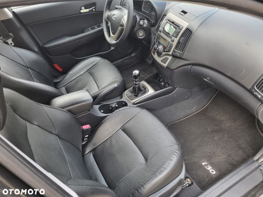 Hyundai i30 - 21