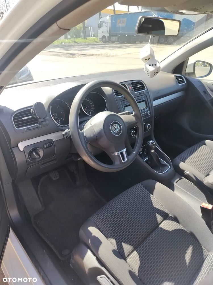 Volkswagen Golf 2.0 TDI DPF Trendline - 6