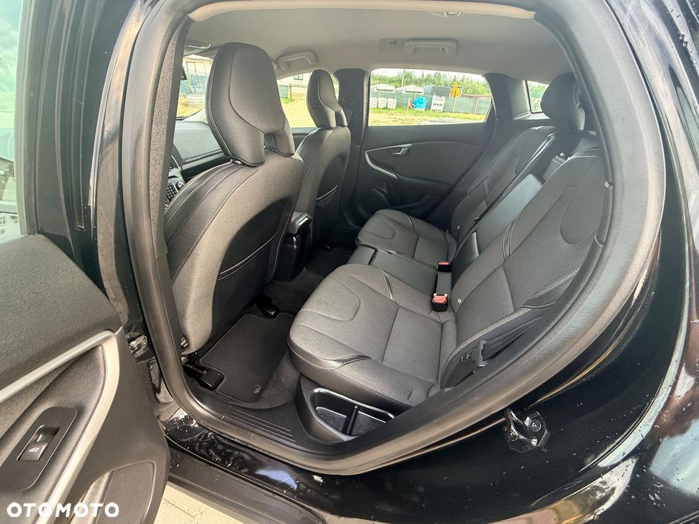 Volvo V40 Cross Country D3 - 33
