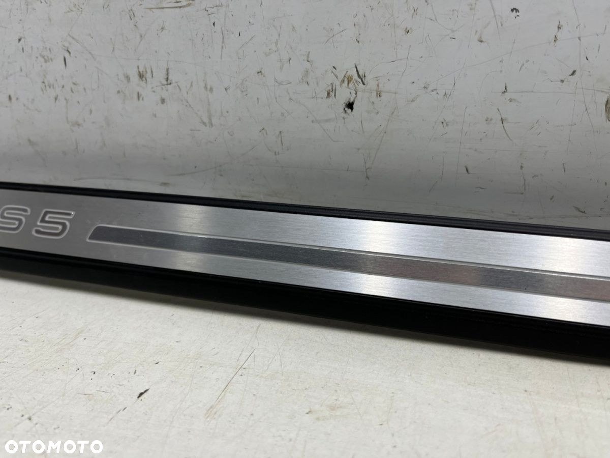 Nakładka progu Audi RS5 II 8w F5 17-24r. lewa listwa progowa wewnętrzna LED podświetlana 8w6947417b - 8
