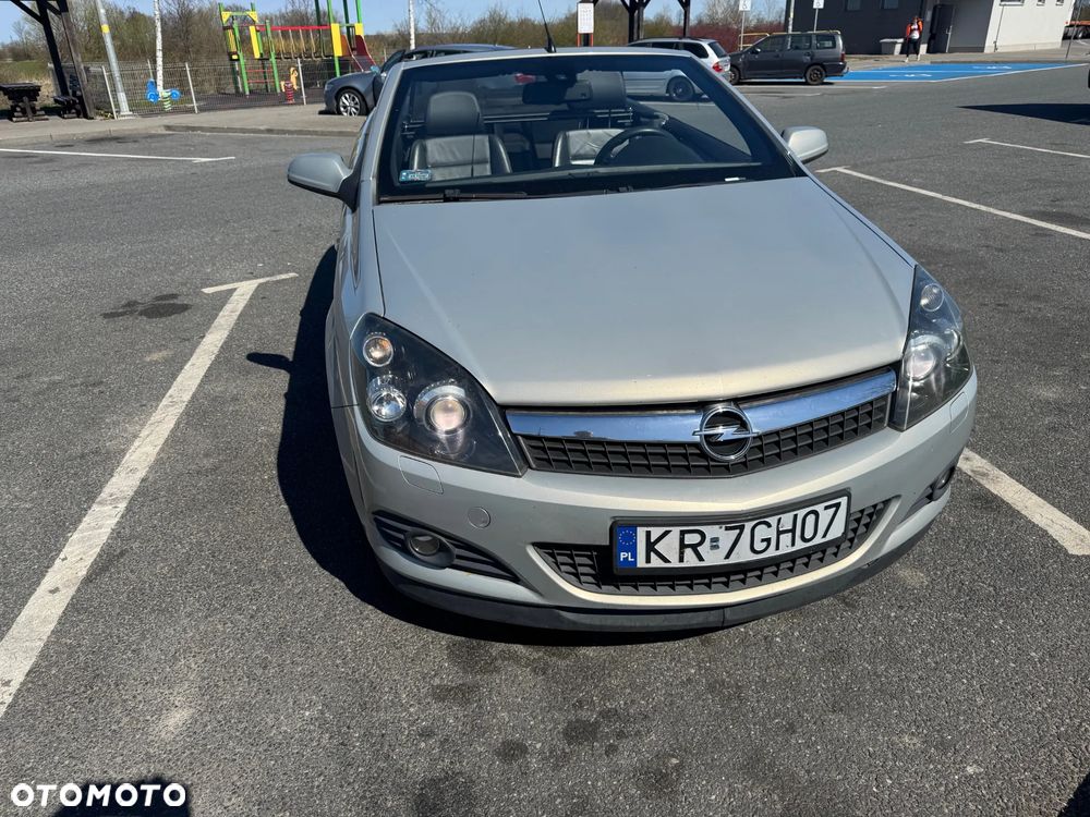 Opel Astra 1.9 CDTI Edition - 4