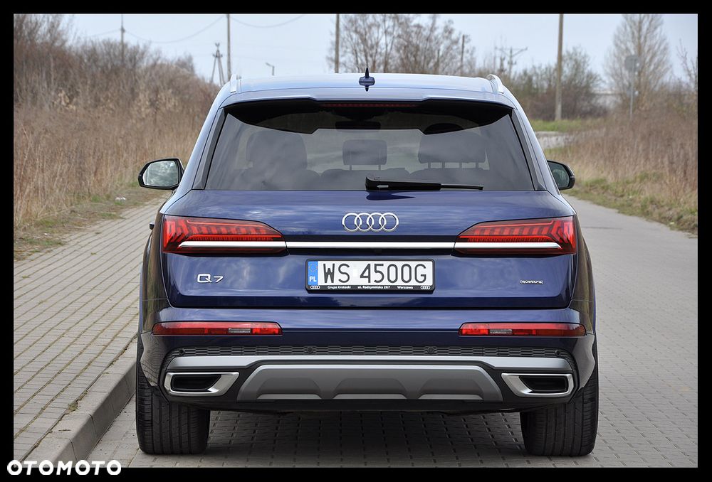 Audi Q7 - 11