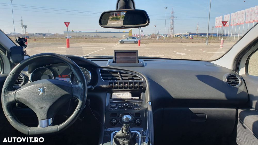 Peugeot 3008 2.0 HDI FAP Premium - 10