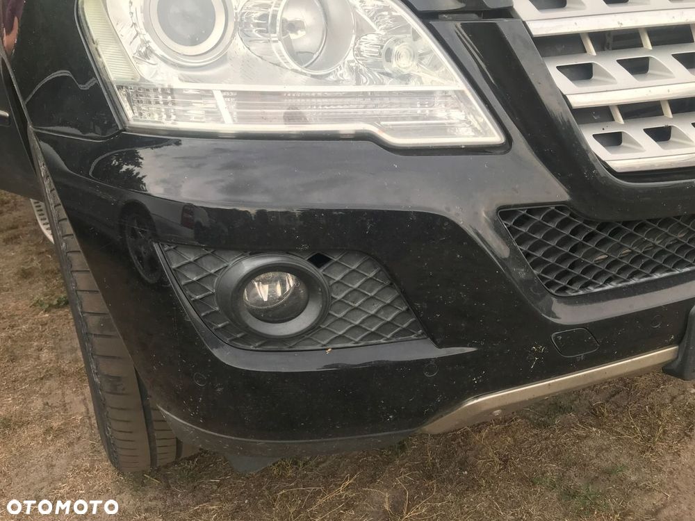 MERCEDES ml 164 lift kpl. zderzak z grilem 197 pdc - 2