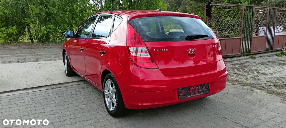 Hyundai i30 1.4 Comfort - 13