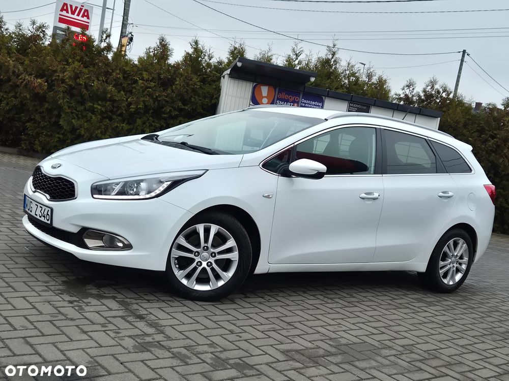 Kia Ceed 1.6 CRDi 128 Platinum Edition - 3