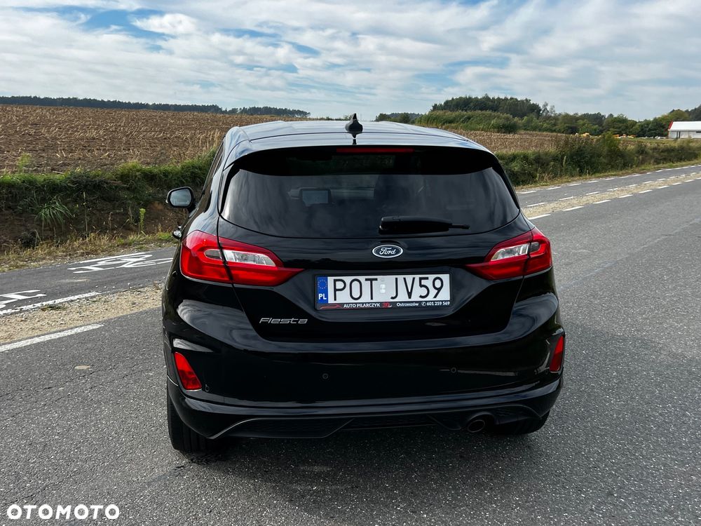 Ford Fiesta - 9